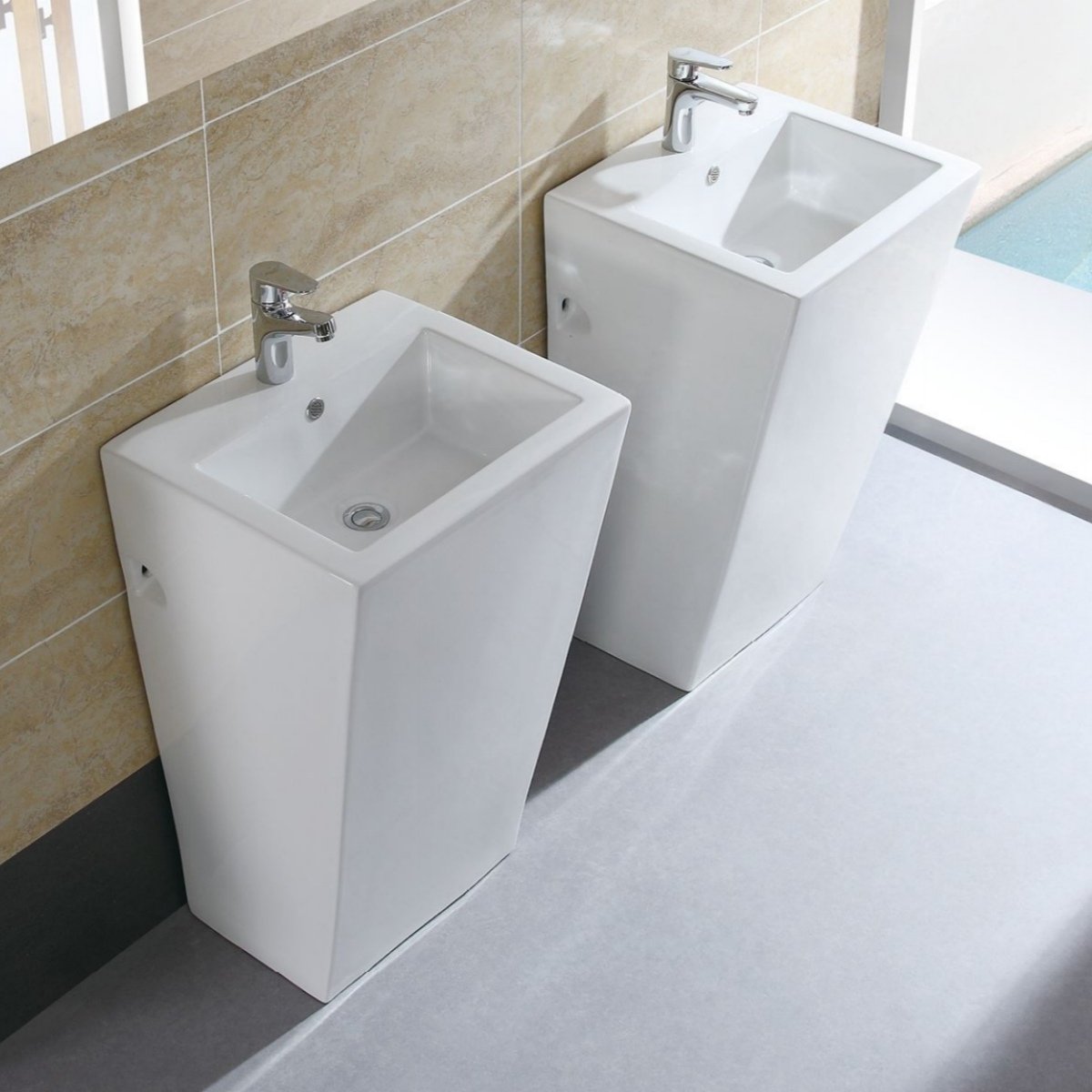 Pedestal Wash Basins